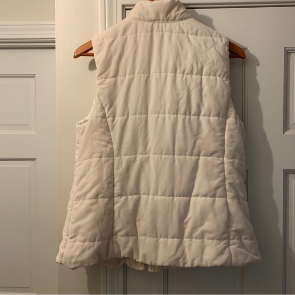 J. Jill Puffer Vest Quilted Velvet Cream Barley Women's Medium Petite Ivory - Picture 9 of 16